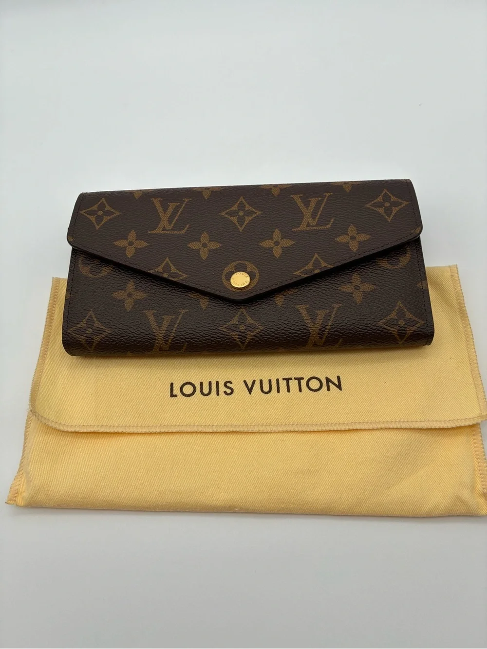 Louis Vuitton Monogram Canvas Sarah envelope style Wallet with pink interior